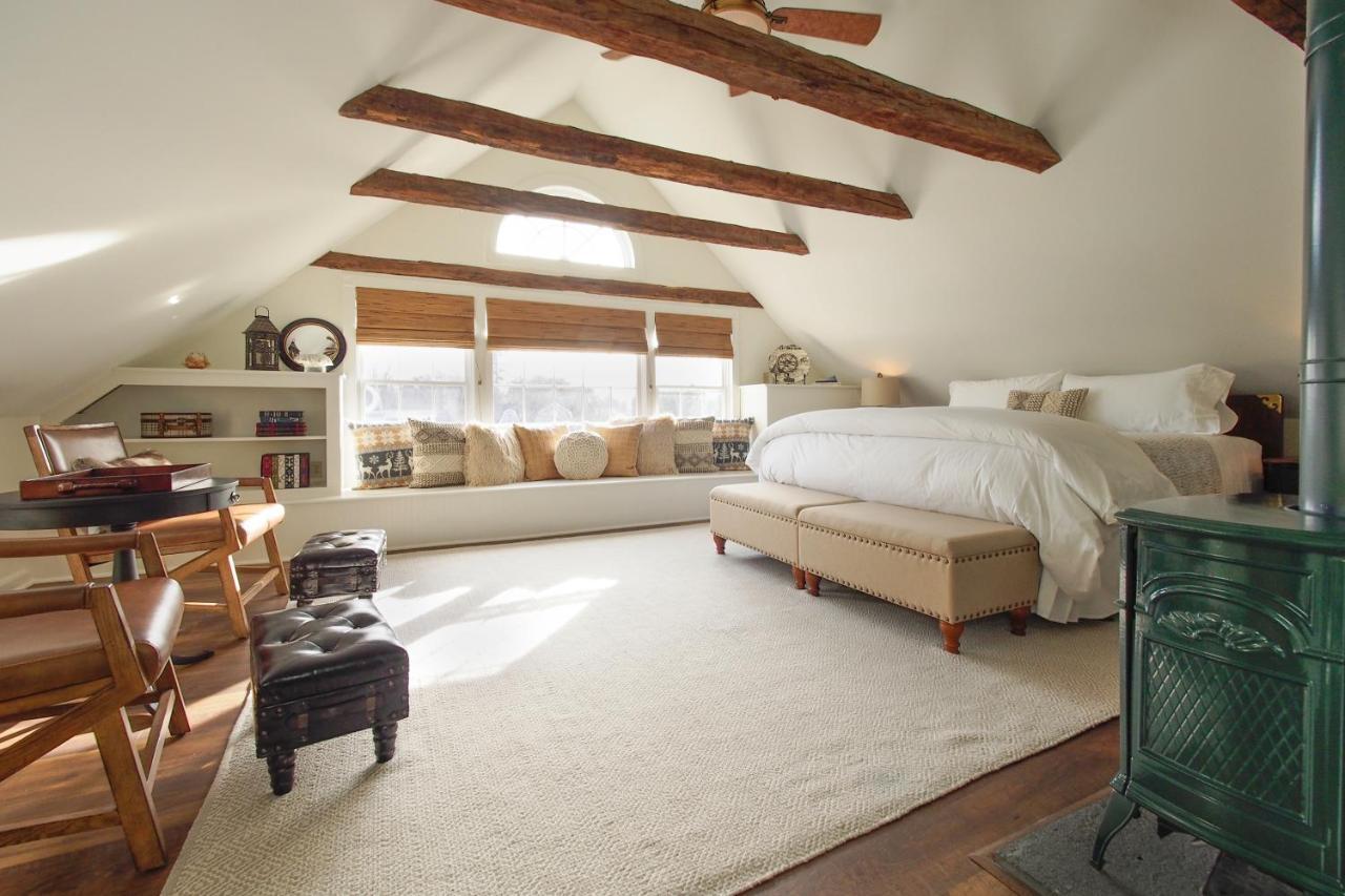 James Pharmacy Bed And Breakfast Old Saybrook Bagian luar foto